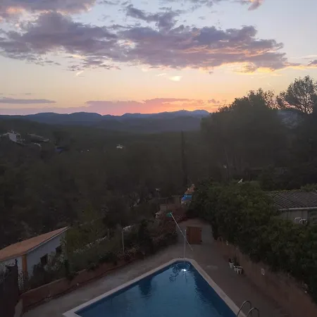 Amira Near Sitges Tatil Evi